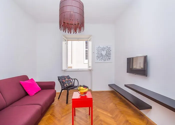 Apartment Dox